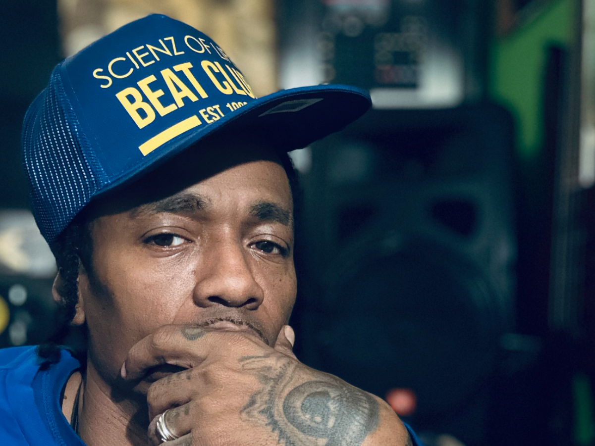 1A. SOL Beat Club Mesh Snapback